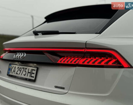 Білий Ауді Q8, об'ємом двигуна 3 л та пробігом 68 тис. км за 55500 $, фото 16 на Automoto.ua