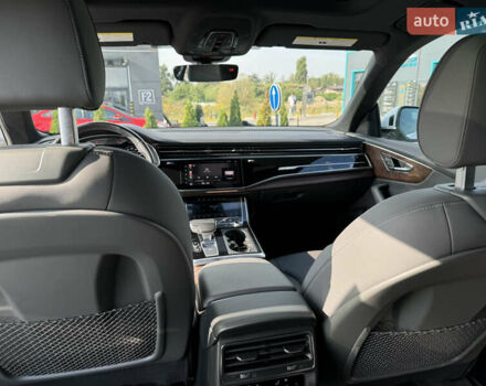 Белый Ауди Q8, объемом двигателя 3 л и пробегом 75 тыс. км за 56750 $, фото 27 на Automoto.ua