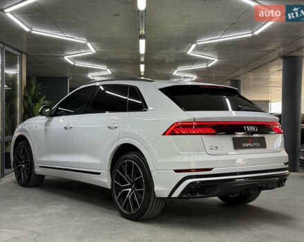 Ауди Q8 2018 в Одессе на Automoto.ua Белый Ауди Q8, объемом двигателя 3 л и пробегом 121 тыс. км за 53500 $, фото 10 на Automoto.ua