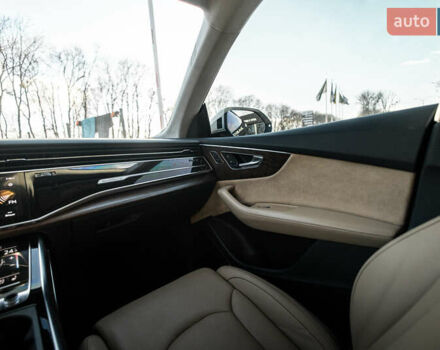Белый Ауди Q8, объемом двигателя 3 л и пробегом 99 тыс. км за 49990 $, фото 24 на Automoto.ua