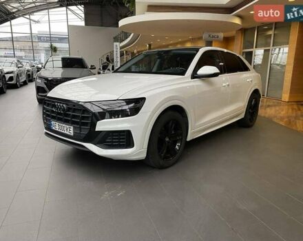 Белый Ауди Q8, объемом двигателя 2.97 л и пробегом 83 тыс. км за 55000 $, фото 4 на Automoto.ua