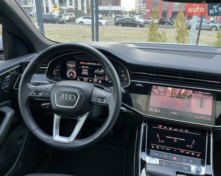 Белый Ауди Q8, объемом двигателя 3 л и пробегом 57 тыс. км за 49000 $, фото 23 на Automoto.ua