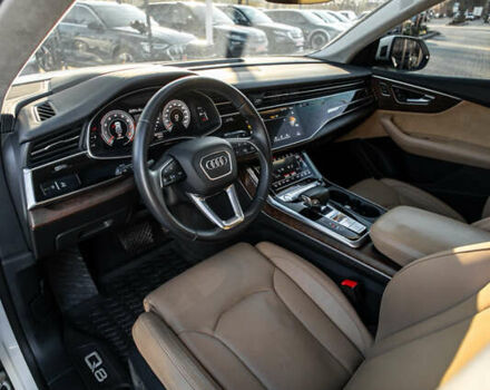 Белый Ауди Q8, объемом двигателя 3 л и пробегом 99 тыс. км за 49990 $, фото 12 на Automoto.ua