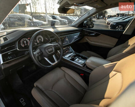 Белый Ауди Q8, объемом двигателя 3 л и пробегом 99 тыс. км за 49990 $, фото 13 на Automoto.ua