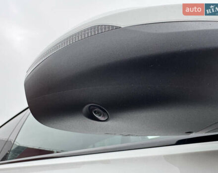 Білий Ауді Q8, об'ємом двигуна 3 л та пробігом 68 тис. км за 55500 $, фото 13 на Automoto.ua