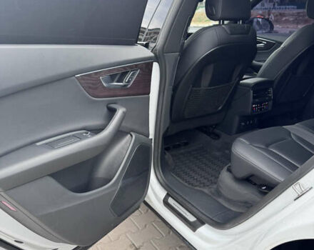 Білий Ауді Q8, об'ємом двигуна 3 л та пробігом 127 тис. км за 58000 $, фото 43 на Automoto.ua