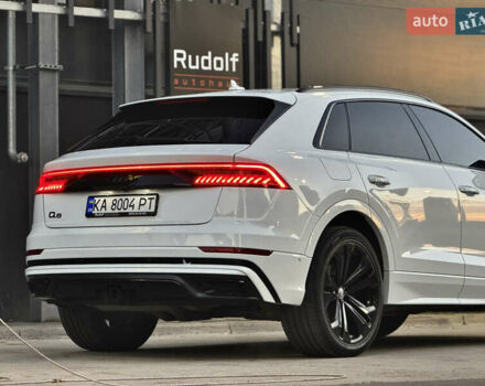 Білий Ауді Q8, об'ємом двигуна 3 л та пробігом 108 тис. км за 54999 $, фото 4 на Automoto.ua