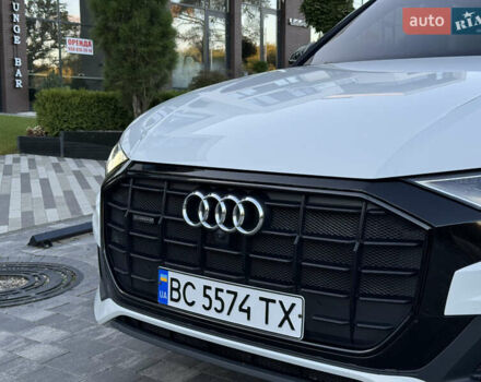 Белый Ауди Q8, объемом двигателя 3 л и пробегом 160 тыс. км за 52900 $, фото 13 на Automoto.ua