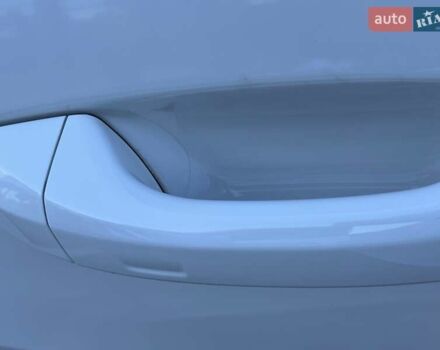 Белый Ауди Q8, объемом двигателя 3 л и пробегом 74 тыс. км за 63999 $, фото 7 на Automoto.ua