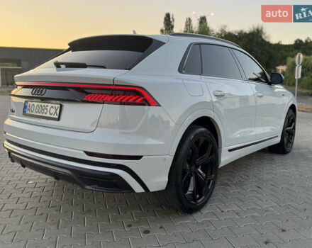 Білий Ауді Q8, об'ємом двигуна 3 л та пробігом 118 тис. км за 54000 $, фото 6 на Automoto.ua