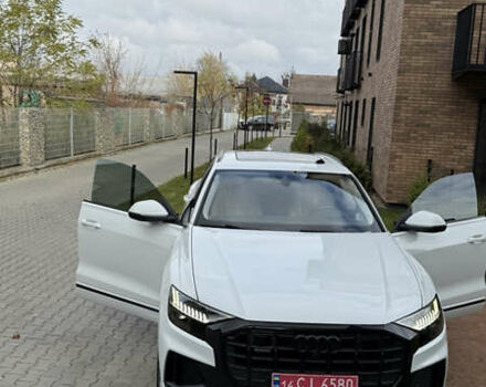 Белый Ауди Q8, объемом двигателя 0 л и пробегом 99 тыс. км за 59800 $, фото 22 на Automoto.ua