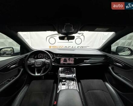 Ауді Q8 2019 у Києві на Automoto.ua Білий Ауді Q8, об'ємом двигуна 3 л та пробігом 60 тис. км за 64990 $, фото 21 на Automoto.ua
