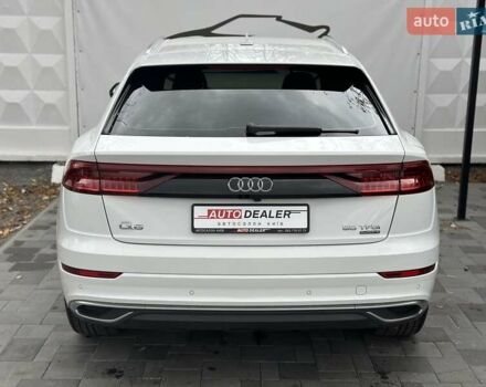 Ауді Q8 2019 у Києві на Automoto.ua Білий Ауді Q8, об'ємом двигуна 3 л та пробігом 60 тис. км за 64990 $, фото 10 на Automoto.ua