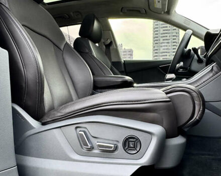 Білий Ауді Q8, об'ємом двигуна 3 л та пробігом 108 тис. км за 54999 $, фото 49 на Automoto.ua