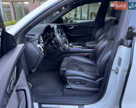 Белый Ауди Q8, объемом двигателя 3 л и пробегом 160 тыс. км за 52900 $, фото 25 на Automoto.ua