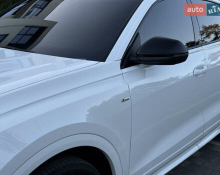 Белый Ауди Q8, объемом двигателя 3 л и пробегом 160 тыс. км за 52900 $, фото 17 на Automoto.ua