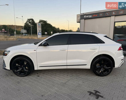Білий Ауді Q8, об'ємом двигуна 3 л та пробігом 118 тис. км за 54000 $, фото 5 на Automoto.ua
