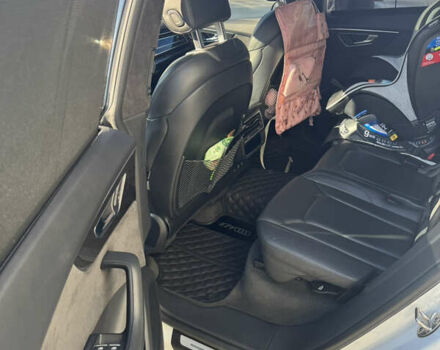 Белый Ауди Q8, объемом двигателя 3 л и пробегом 78 тыс. км за 63900 $, фото 5 на Automoto.ua