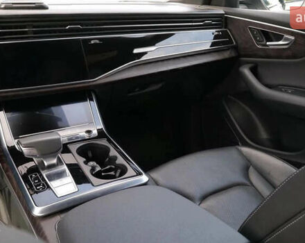 Белый Ауди Q8, объемом двигателя 3 л и пробегом 110 тыс. км за 56000 $, фото 9 на Automoto.ua