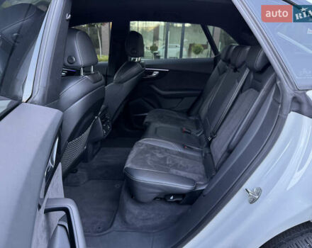 Белый Ауди Q8, объемом двигателя 3 л и пробегом 160 тыс. км за 52900 $, фото 30 на Automoto.ua