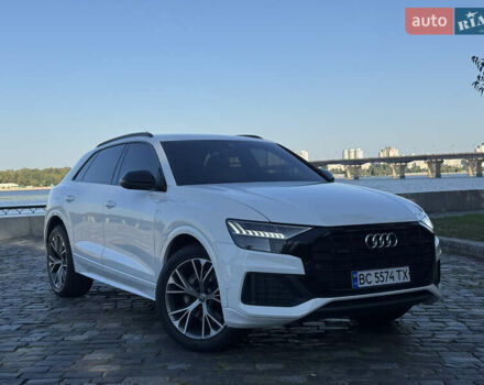 Білий Ауді Q8, об'ємом двигуна 2.97 л та пробігом 151 тис. км за 54900 $, фото 5 на Automoto.ua