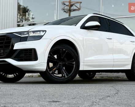 Білий Ауді Q8, об'ємом двигуна 3 л та пробігом 122 тис. км за 49999 $, фото 3 на Automoto.ua