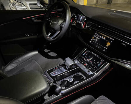 Белый Ауди Q8, объемом двигателя 3 л и пробегом 88 тыс. км за 55000 $, фото 9 на Automoto.ua