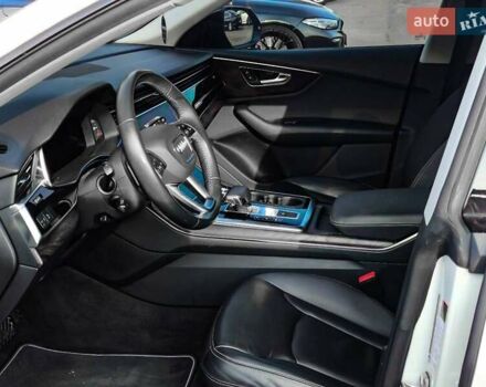 Білий Ауді Q8, об'ємом двигуна 3 л та пробігом 152 тис. км за 42500 $, фото 15 на Automoto.ua