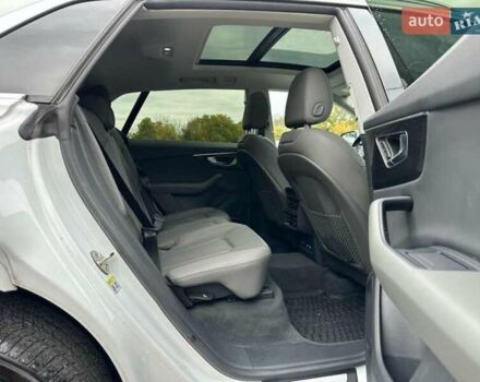 Білий Ауді Q8, об'ємом двигуна 3 л та пробігом 99 тис. км за 19500 $, фото 7 на Automoto.ua