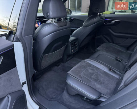 Белый Ауди Q8, объемом двигателя 3 л и пробегом 160 тыс. км за 52900 $, фото 29 на Automoto.ua