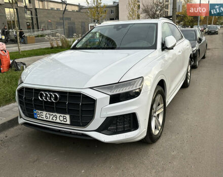 Белый Ауди Q8, объемом двигателя 2.97 л и пробегом 50 тыс. км за 49999 $, фото 2 на Automoto.ua