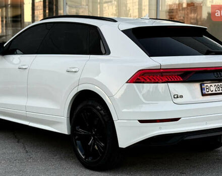Білий Ауді Q8, об'ємом двигуна 3 л та пробігом 122 тис. км за 49999 $, фото 13 на Automoto.ua