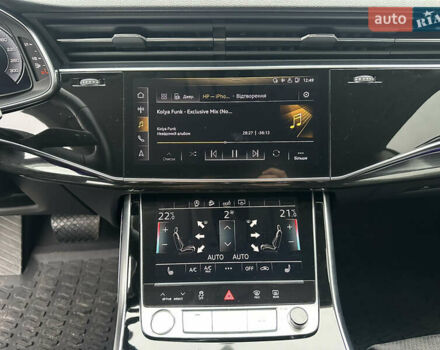 Білий Ауді Q8, об'ємом двигуна 2.97 л та пробігом 73 тис. км за 55000 $, фото 10 на Automoto.ua