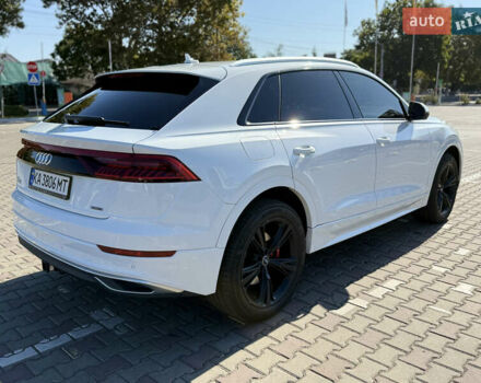 Белый Ауди Q8, объемом двигателя 3 л и пробегом 140 тыс. км за 42000 $, фото 5 на Automoto.ua