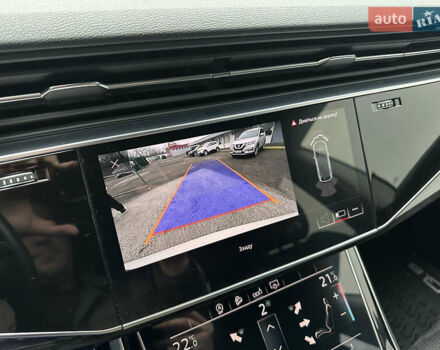 Білий Ауді Q8, об'ємом двигуна 2.97 л та пробігом 73 тис. км за 55000 $, фото 27 на Automoto.ua