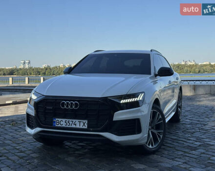Білий Ауді Q8, об'ємом двигуна 2.97 л та пробігом 151 тис. км за 54900 $, фото 10 на Automoto.ua