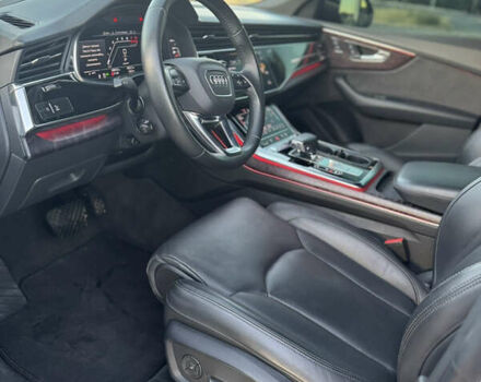 Білий Ауді Q8, об'ємом двигуна 3 л та пробігом 118 тис. км за 54000 $, фото 16 на Automoto.ua