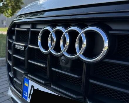 Білий Ауді Q8, об'ємом двигуна 3 л та пробігом 118 тис. км за 64999 $, фото 14 на Automoto.ua