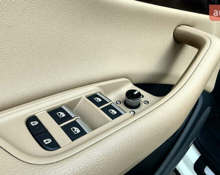 Білий Ауді Q8, об'ємом двигуна 3 л та пробігом 122 тис. км за 49999 $, фото 43 на Automoto.ua