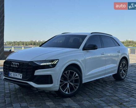 Білий Ауді Q8, об'ємом двигуна 2.97 л та пробігом 151 тис. км за 54900 $, фото 13 на Automoto.ua