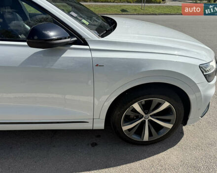 Белый Ауди Q8, объемом двигателя 2.97 л и пробегом 155 тыс. км за 53000 $, фото 6 на Automoto.ua