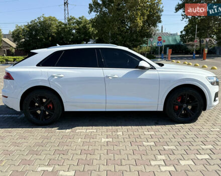 Білий Ауді Q8, об'ємом двигуна 3 л та пробігом 131 тис. км за 46000 $, фото 3 на Automoto.ua