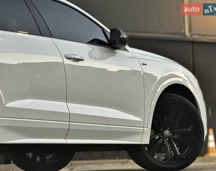Білий Ауді Q8, об'ємом двигуна 3 л та пробігом 108 тис. км за 54999 $, фото 5 на Automoto.ua