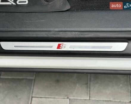 Ауді Q8 2019 у Києві на Automoto.ua Білий Ауді Q8, об'ємом двигуна 3 л та пробігом 60 тис. км за 64990 $, фото 19 на Automoto.ua