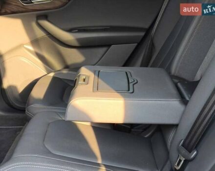 Білий Ауді Q8, об'ємом двигуна 3 л та пробігом 152 тис. км за 42500 $, фото 31 на Automoto.ua