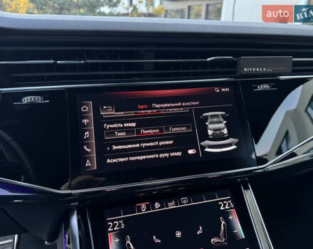 Белый Ауди Q8, объемом двигателя 3 л и пробегом 160 тыс. км за 52900 $, фото 44 на Automoto.ua