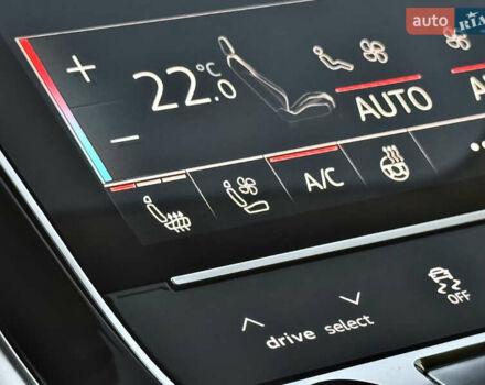 Білий Ауді Q8, об'ємом двигуна 3 л та пробігом 108 тис. км за 54999 $, фото 44 на Automoto.ua