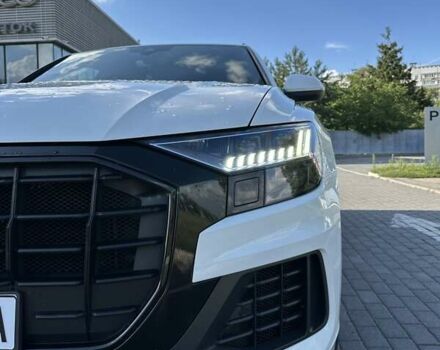 Білий Ауді Q8, об'ємом двигуна 3 л та пробігом 118 тис. км за 64999 $, фото 15 на Automoto.ua