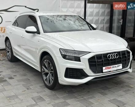 Ауді Q8 2019 у Києві на Automoto.ua Білий Ауді Q8, об'ємом двигуна 3 л та пробігом 60 тис. км за 64990 $, фото 14 на Automoto.ua