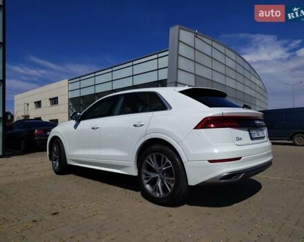 Білий Ауді Q8, об'ємом двигуна 2.97 л та пробігом 167 тис. км за 58000 $, фото 4 на Automoto.ua